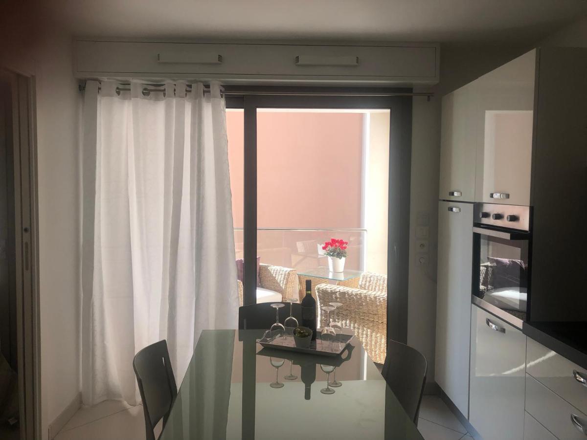 West Bay Apartamento Menton Exterior foto